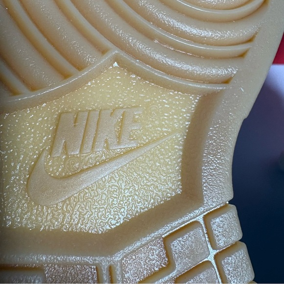 Nike Dunk Low Glacier Blue Off Noir Women’s 7.5 Suede Pink Gum Sole - Picture 8 of 11